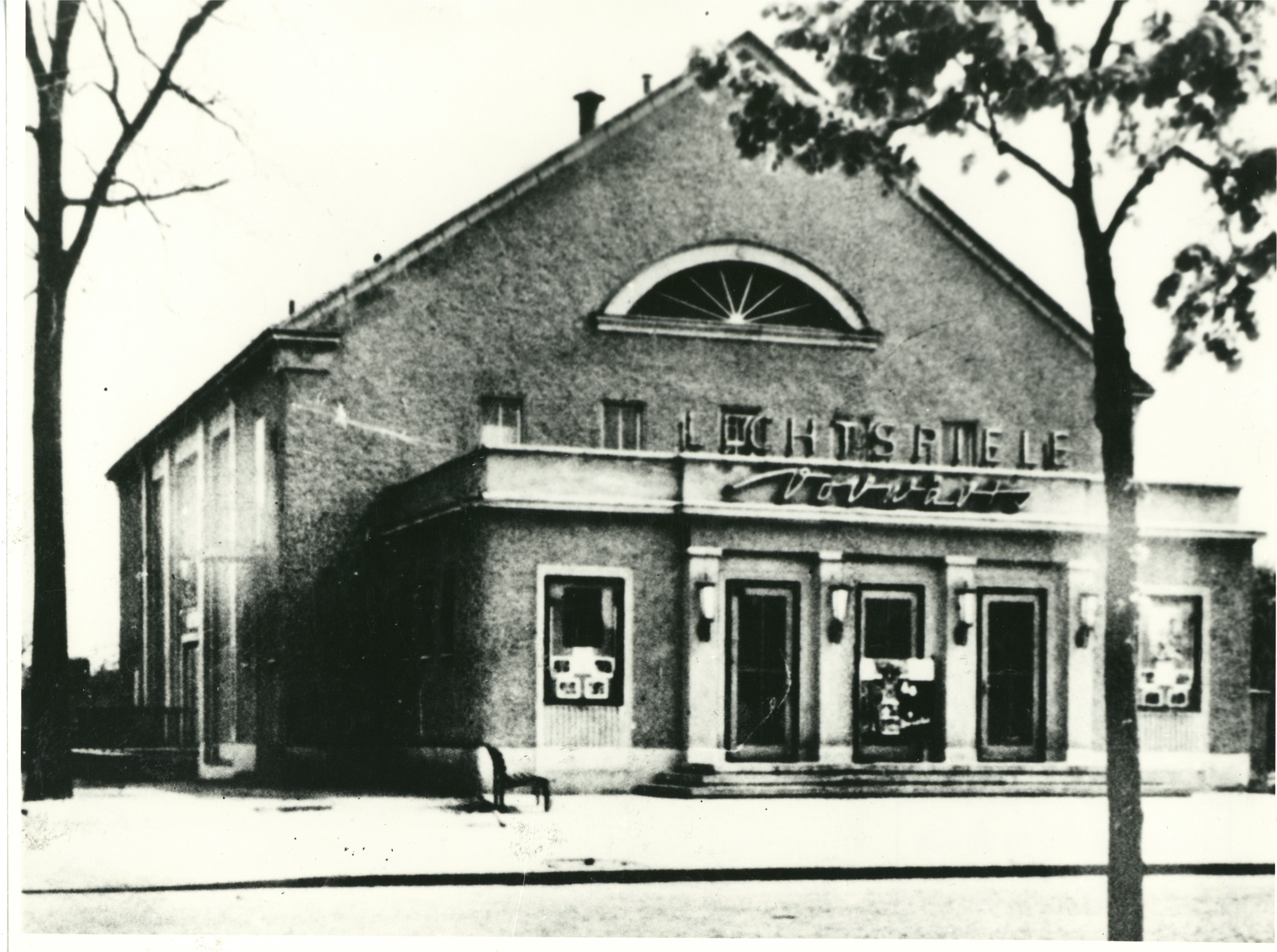 Historisches Foto des alten Kinos